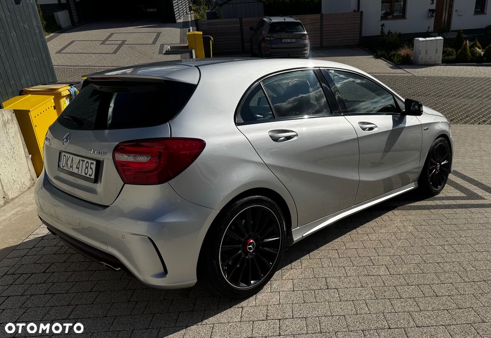 Mercedes-Benz Klasa A 250 4-Matic Sport - 8