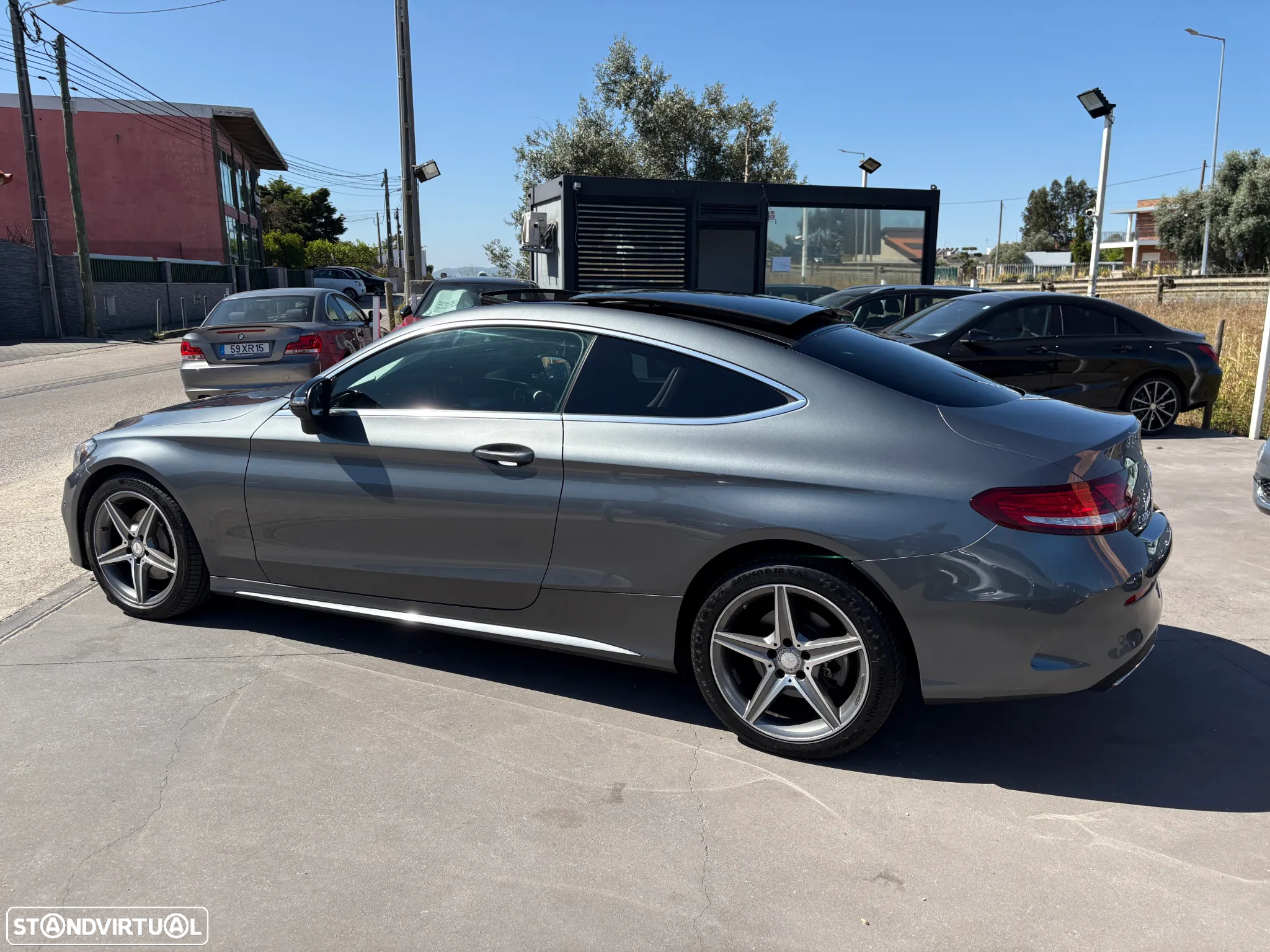 Mercedes-Benz C 220 d Coupe 4Matic 9G-TRONIC AMG Line - 4