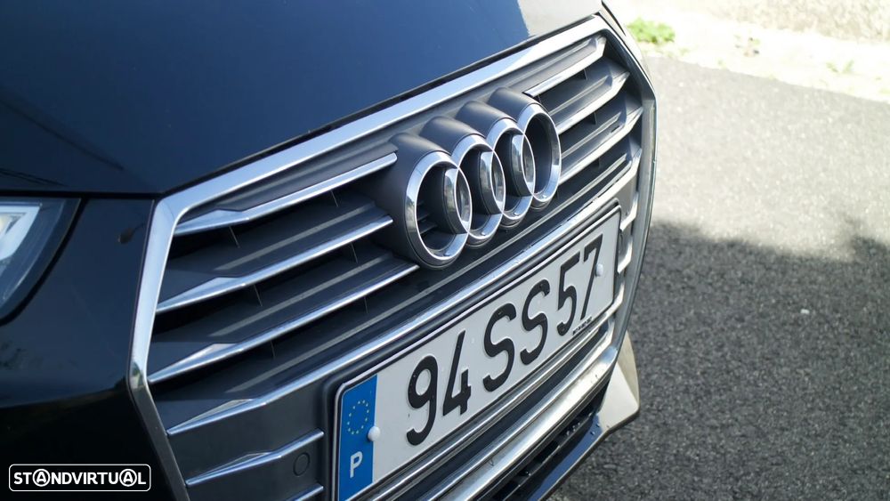 Audi A4 Avant 2.0 TDI S-line S tronic - 38