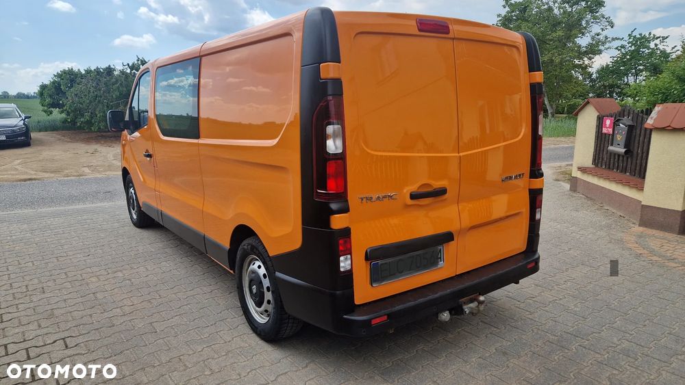 Renault Trafic doka 5 osób L2H1 - 8