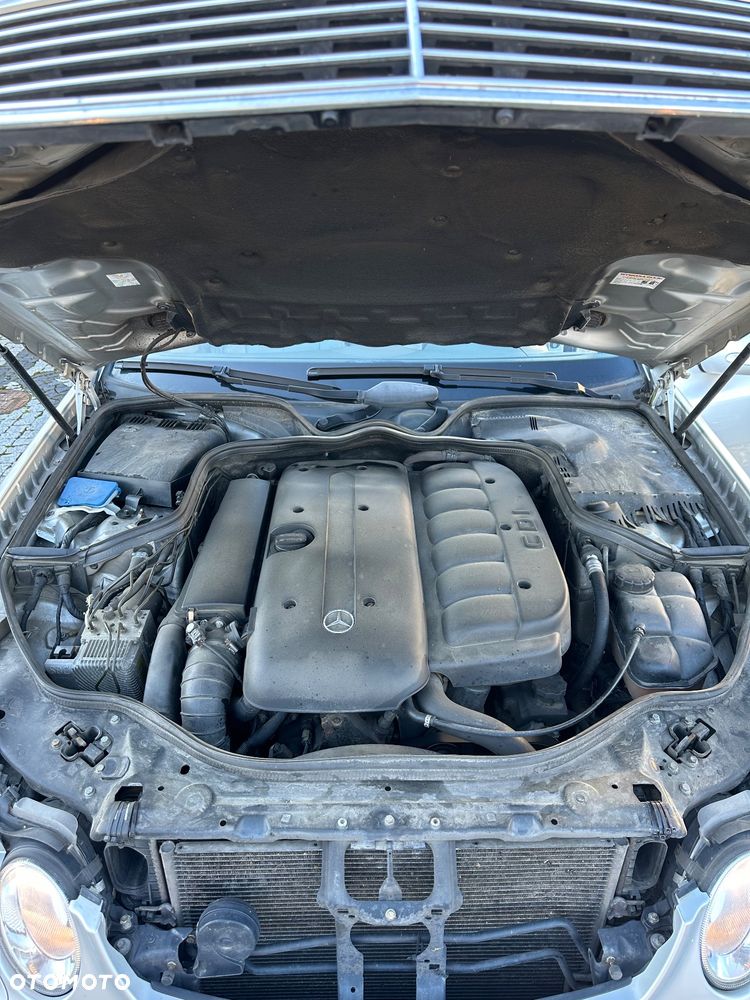 Mercedes-Benz Klasa E 320 CDI T Elegance - 17