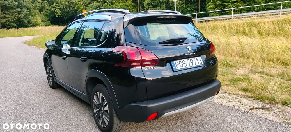 Peugeot 2008 1.2 Pure Tech GPF Allure S&S EAT6 - 26