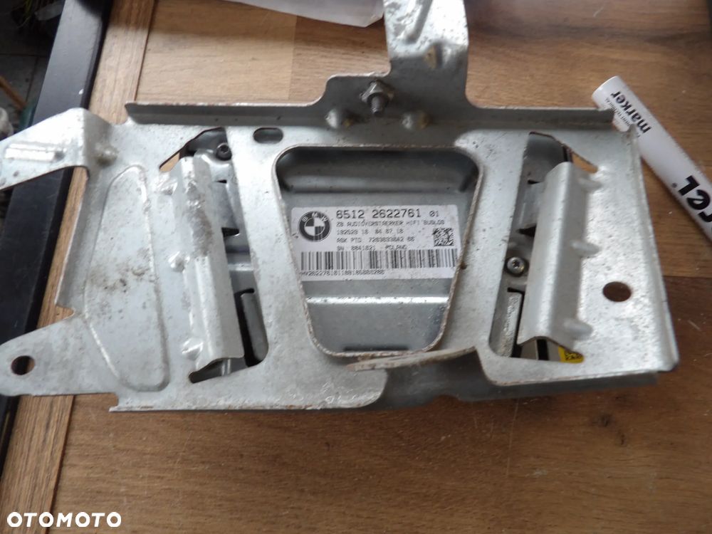 BMW - F48,X1 - WZMACNIACZ HIFI - 2622761 - 1