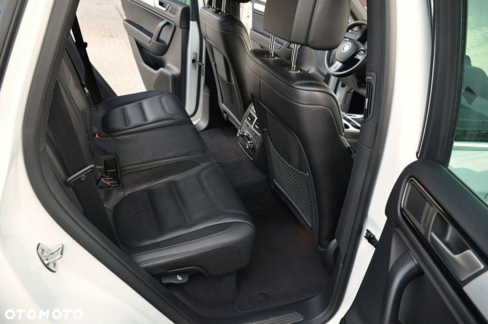 Volkswagen Touareg - 24