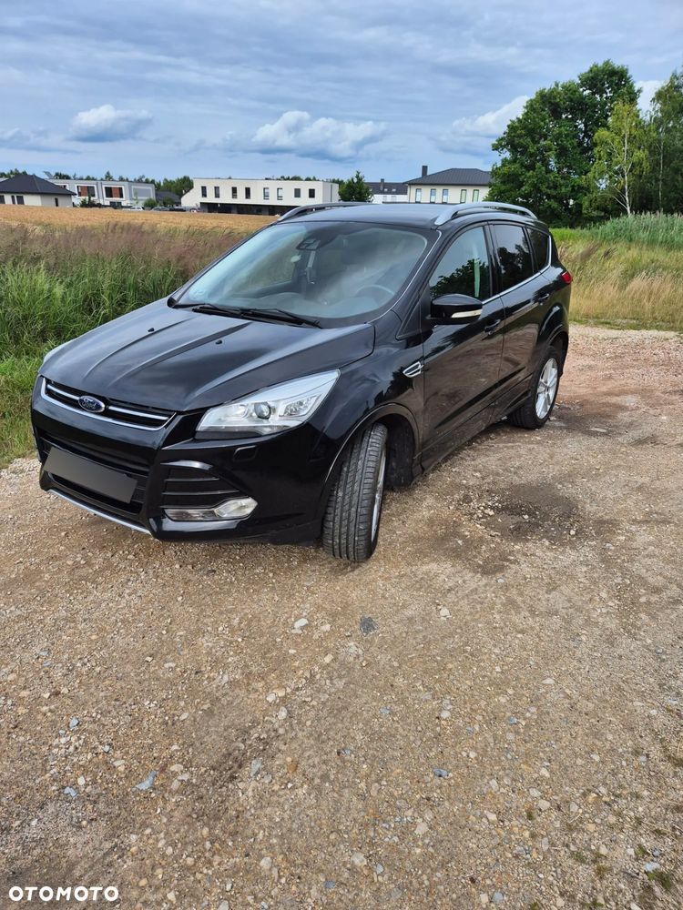 Ford Kuga - 1