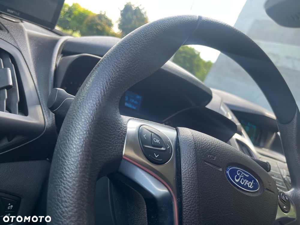 Ford Tourneo Connect Grand - 26