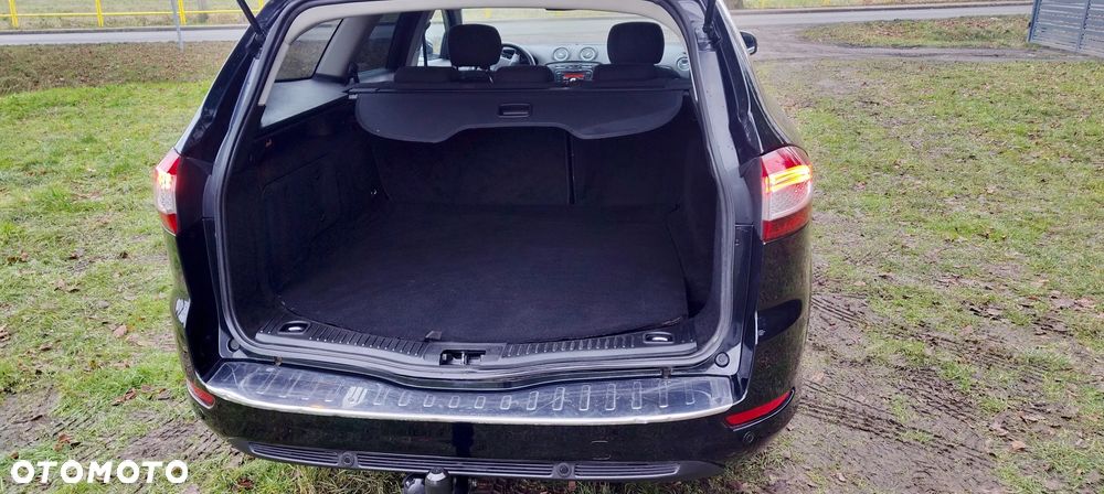 Ford Mondeo - 18