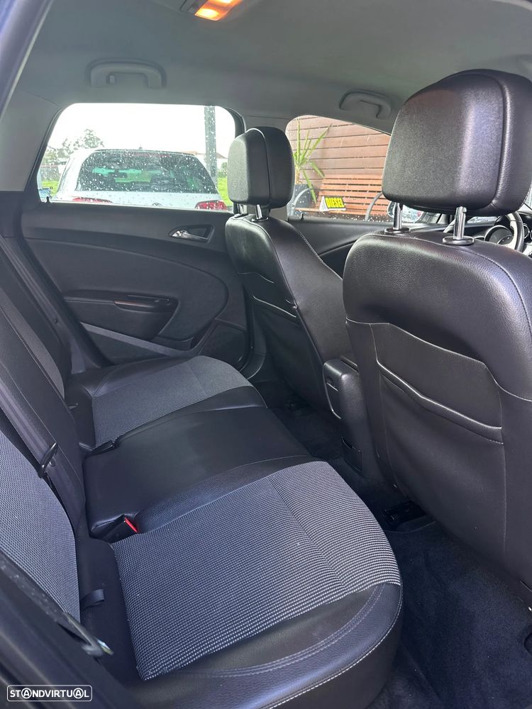 Opel Astra 1.6 CDTI Dynamic Sport S/S - 14