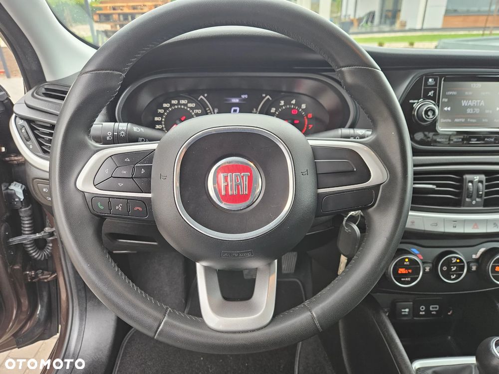 Fiat Tipo 1.4 16V More - 28