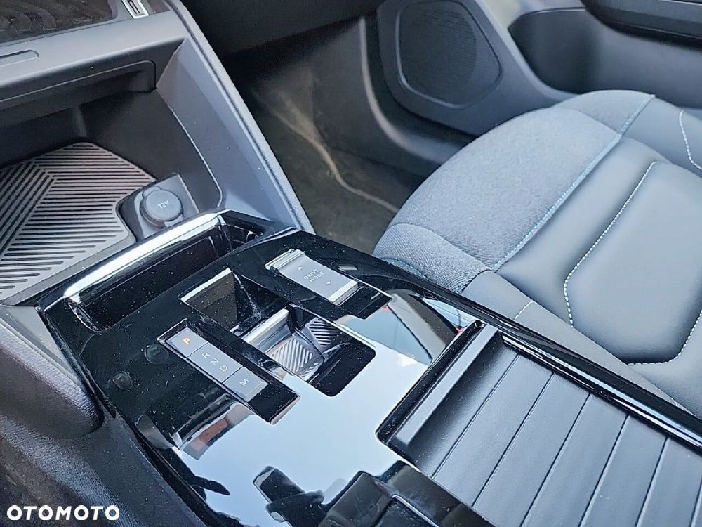 Citroën C4X 1.2 PureTech Max S&S EAT8 - 16