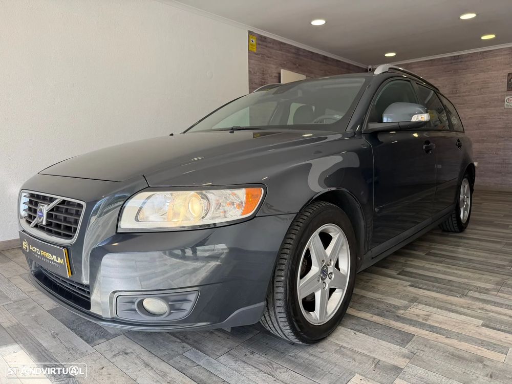 Volvo V50 1.6 D R-Design - 3