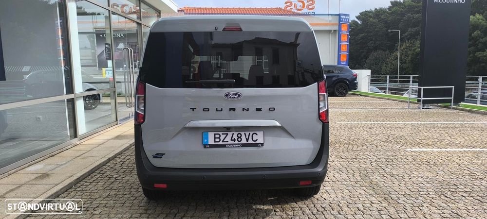 Ford Tourneo Courier - 3
