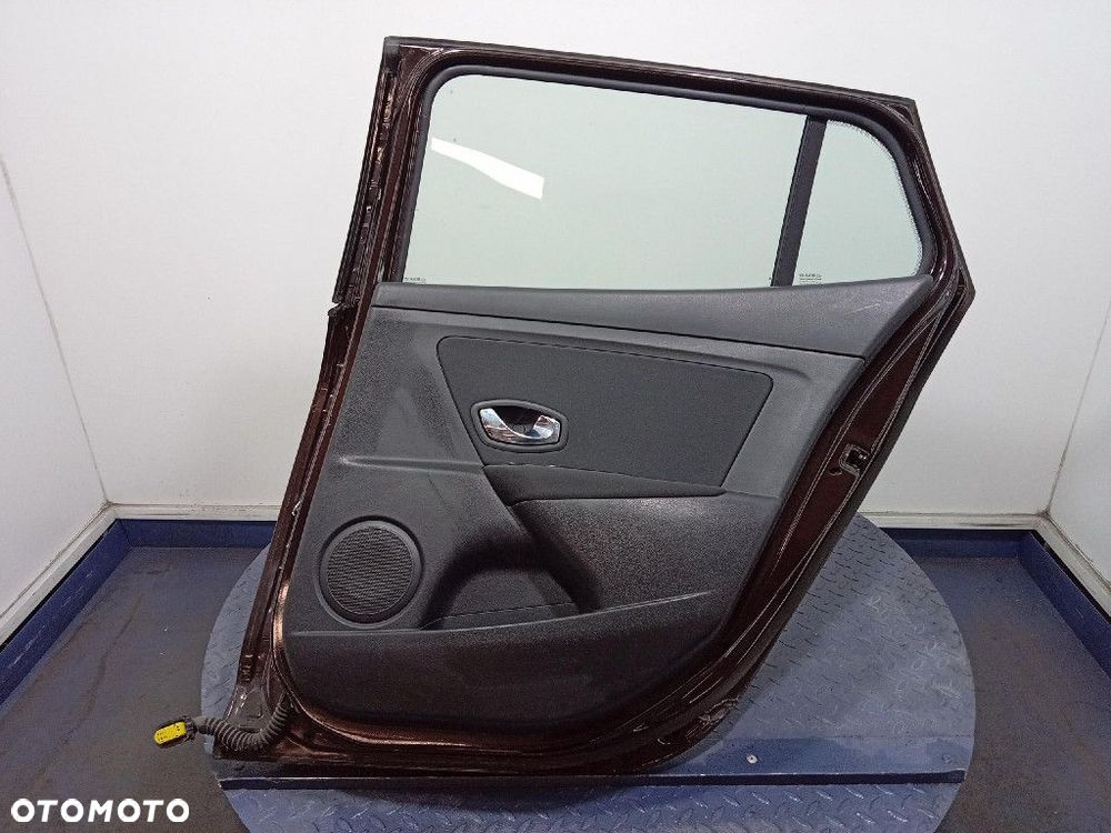 RENAULT MEGANE III LIFT 13-16 KOMBI DRZWI TYŁ PRAWE TED 17 - 11
