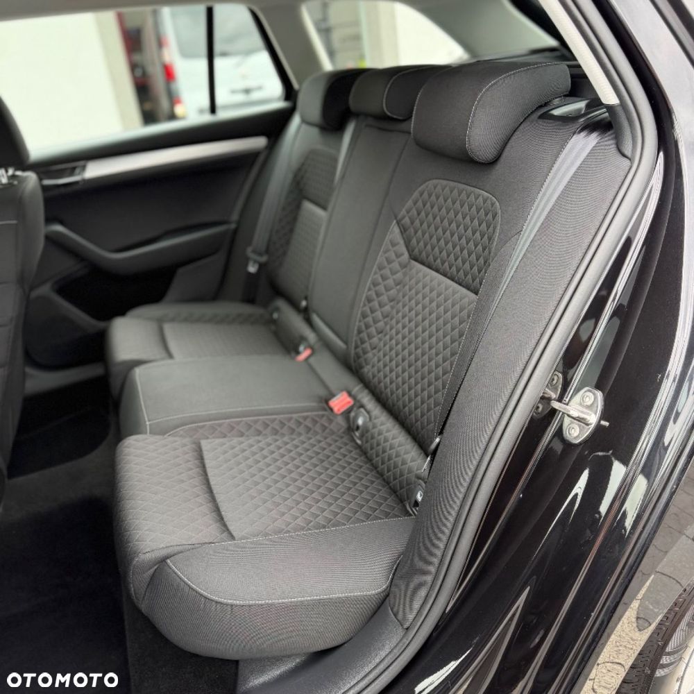 Skoda Superb - 32