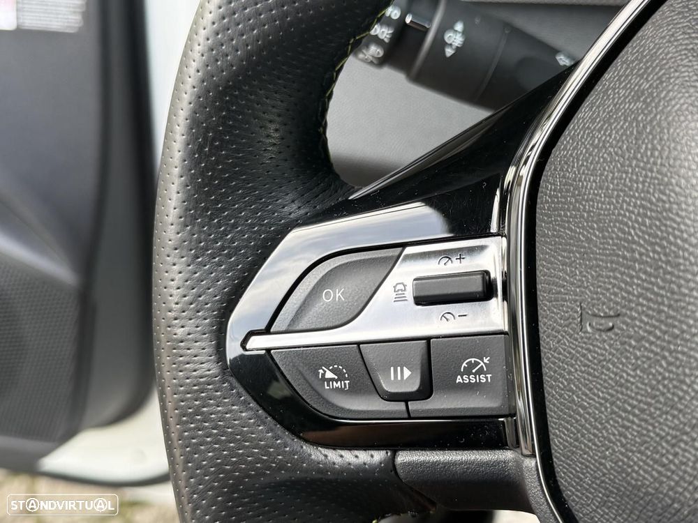 Peugeot 308 1.2 PureTech GT EAT8 - 27