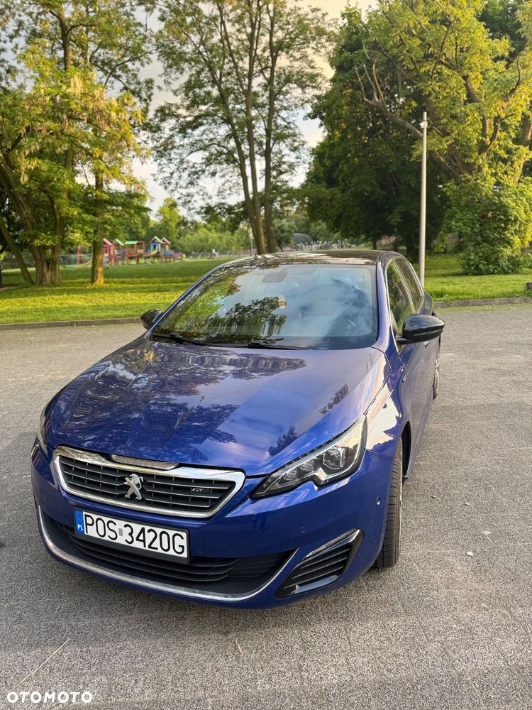 Peugeot 308 - 1