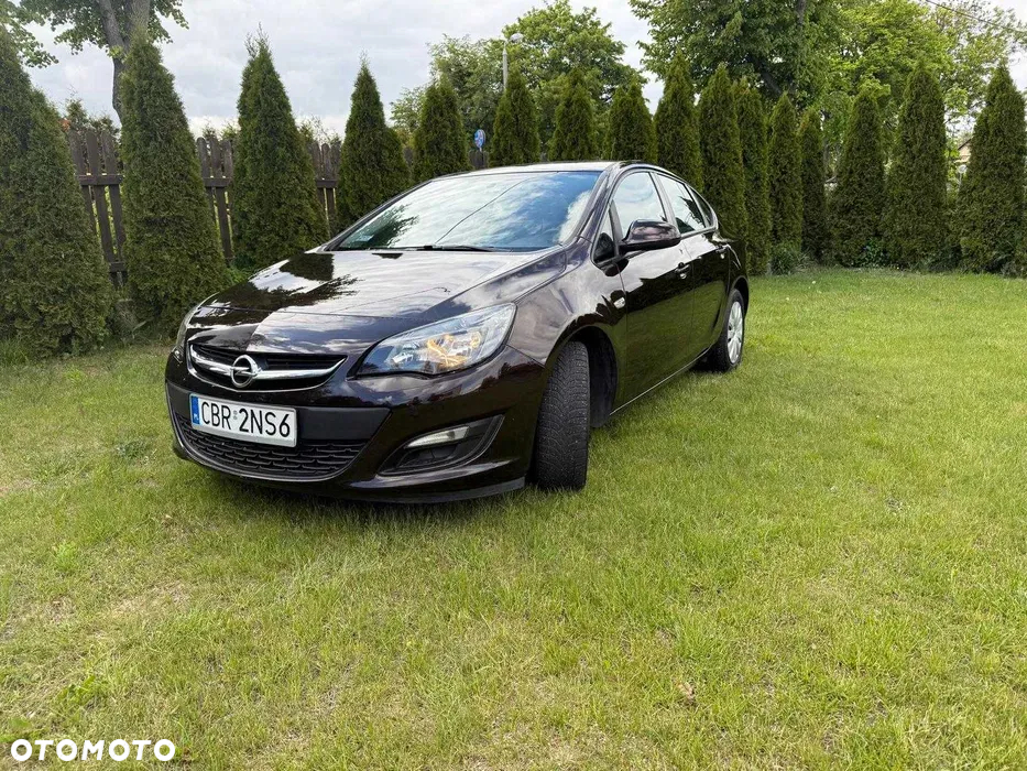 Opel Astra - 2