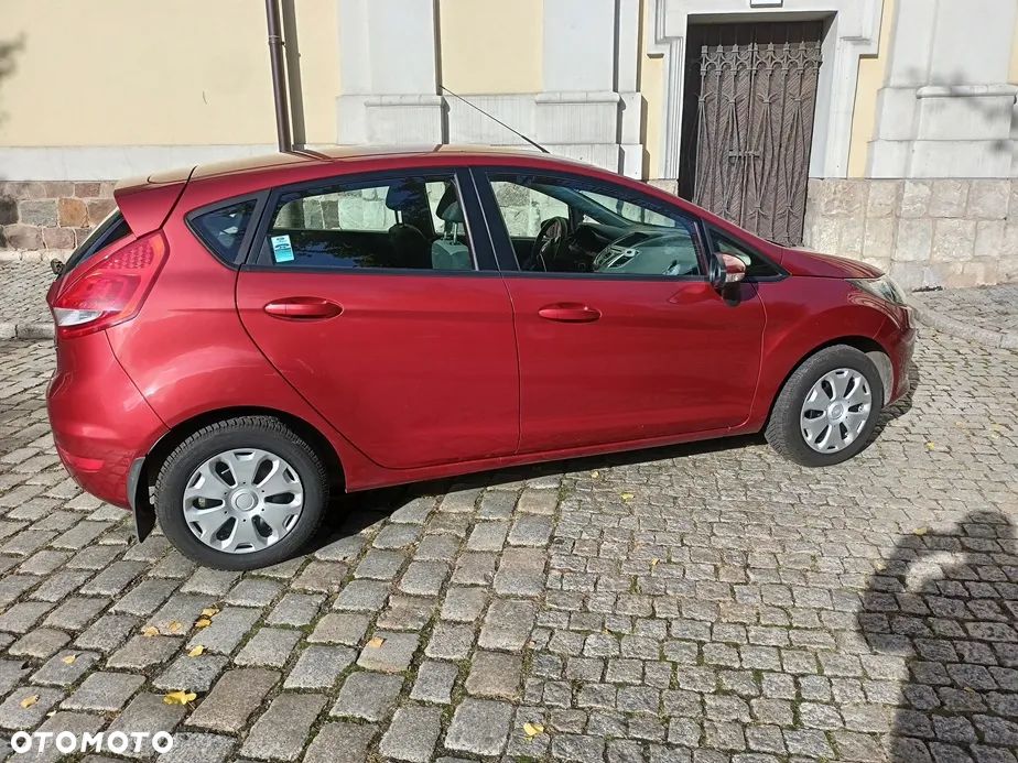 Ford Fiesta - 33