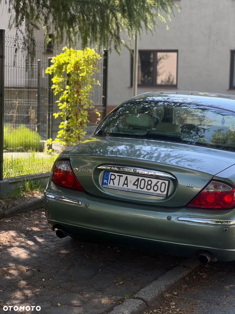Jaguar S-Type - 9