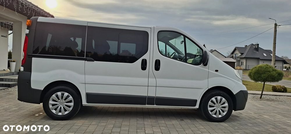 Opel Vivaro - 5