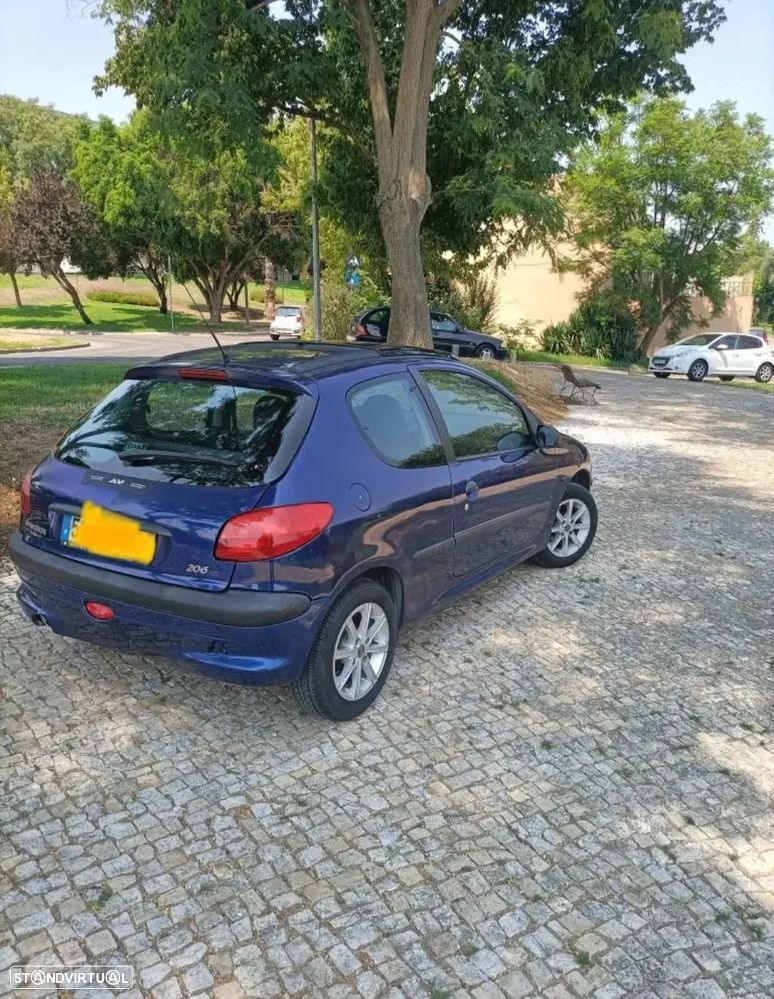 Peugeot 206 1.1 XR - 3