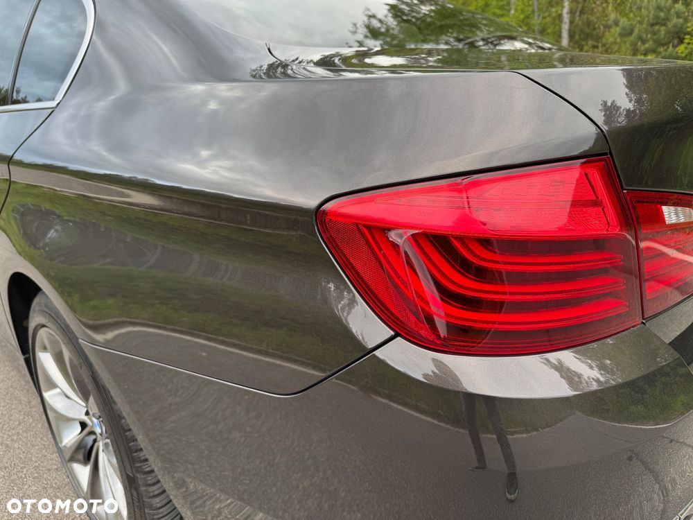 BMW Seria 5 525d xDrive Luxury Line - 35