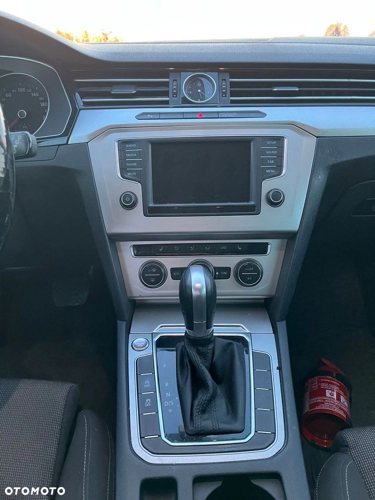 Volkswagen Passat 2.0 TDI BMT Highline DSG - 9