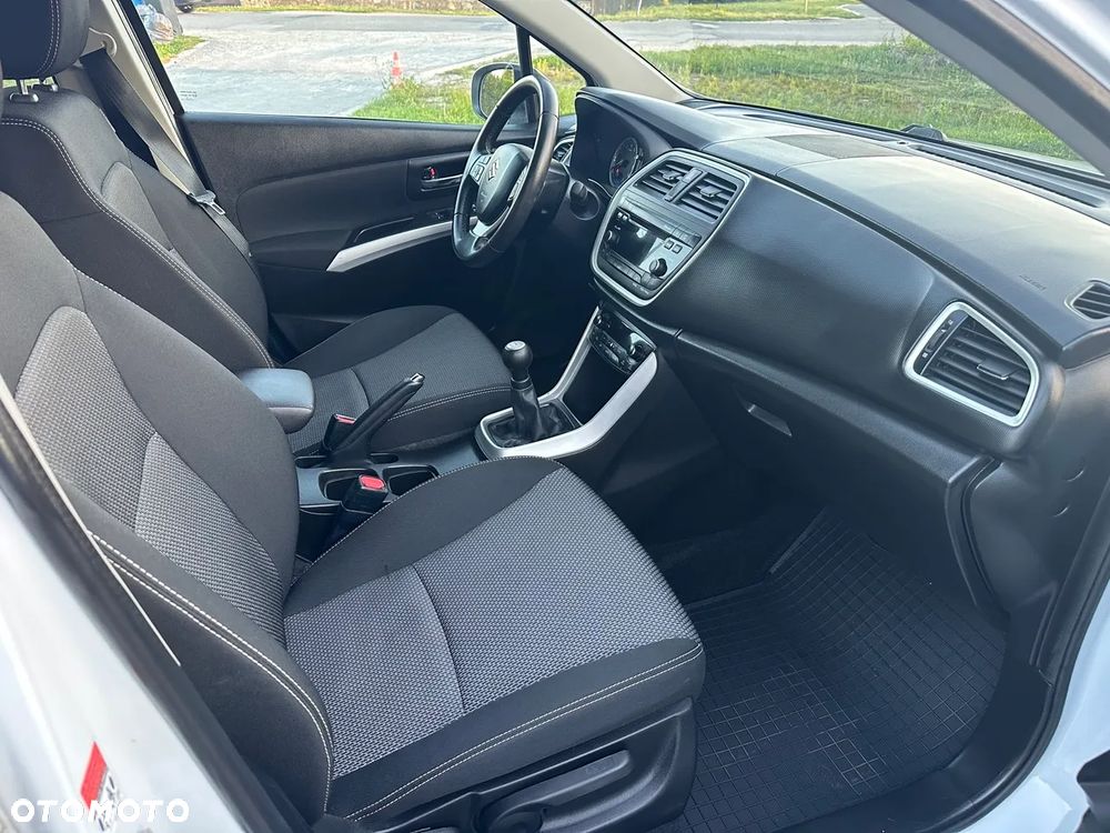 Suzuki SX4 S-Cross 1.6 Premium - 14