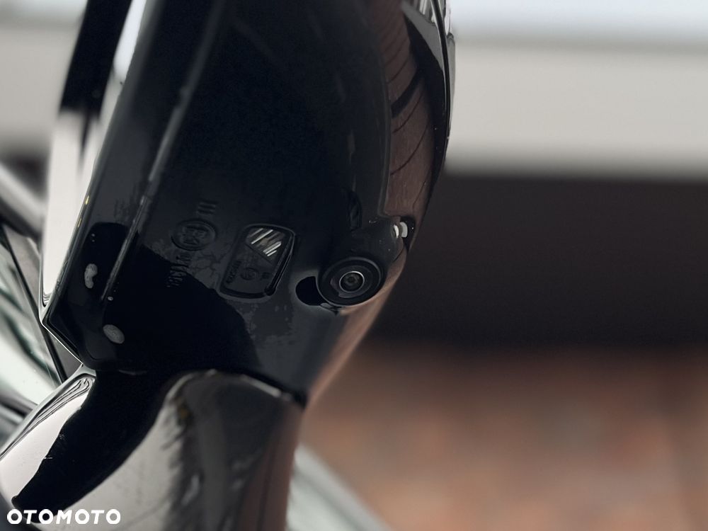 Mercedes-Benz CLS - 37