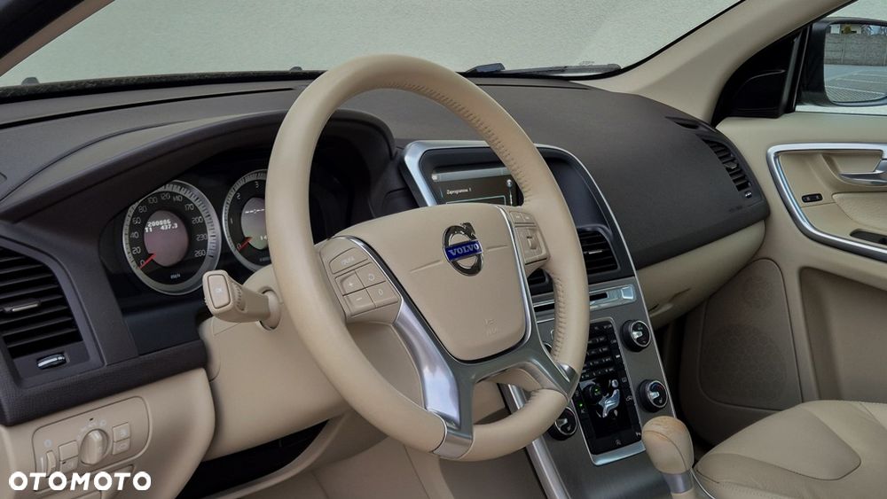 Volvo XC 60 D4 Summum - 6