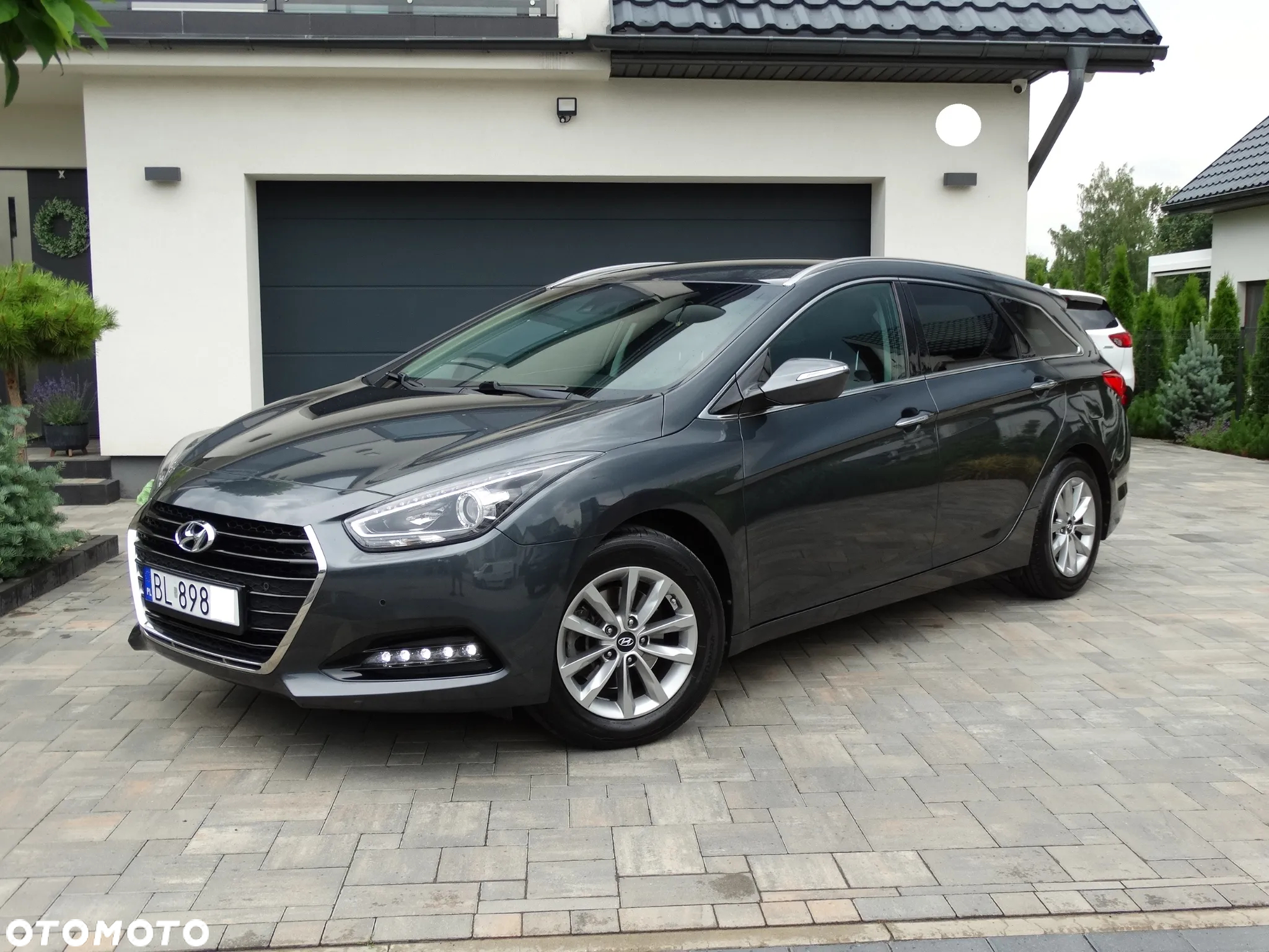 Hyundai i40 Kombi 1.7 CRDi Premium - 21