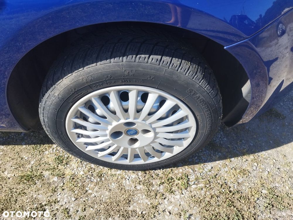Fiat Punto - 10