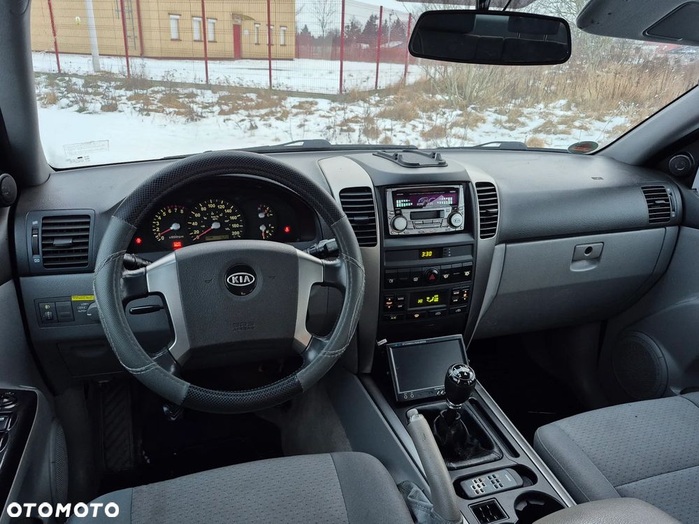 Kia Sorento 2.4 LX - 10