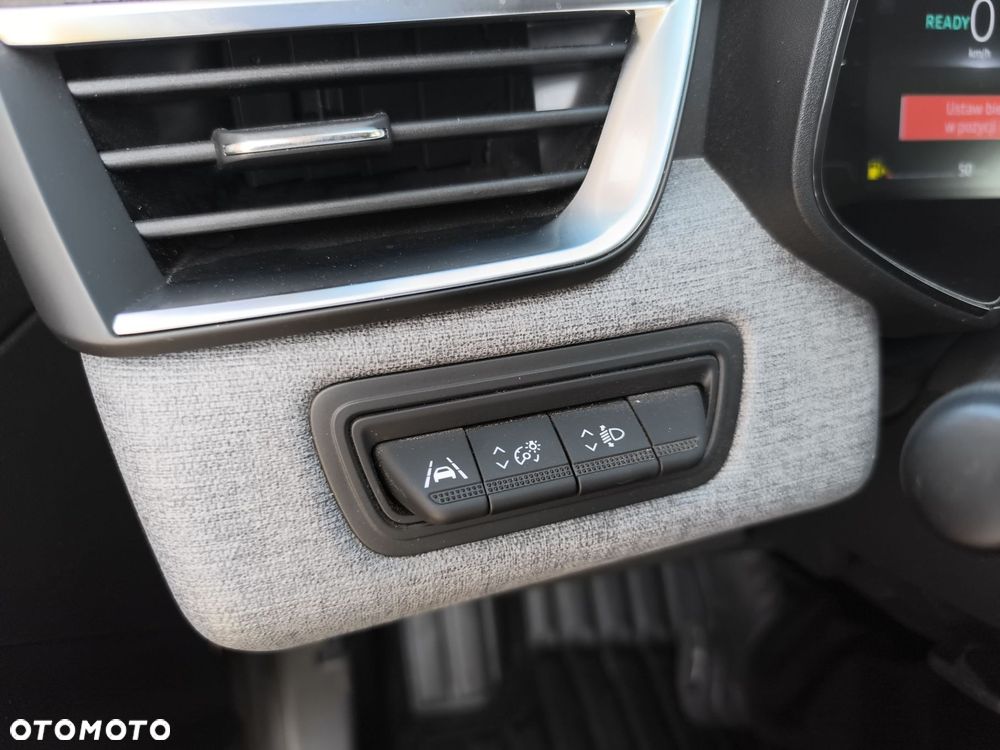 Renault Clio - 21