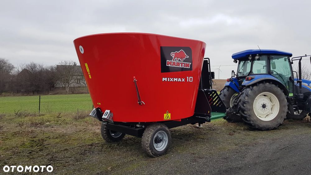 Wóz paszowy STRAUTMANN, METALTECH, SANO, EUROMILK, Trioliet