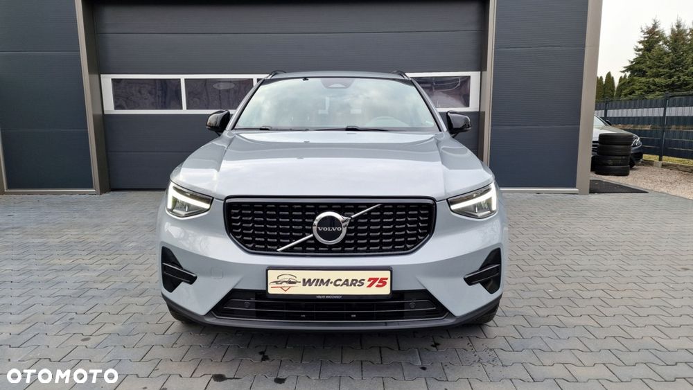 Volvo XC 40 - 4