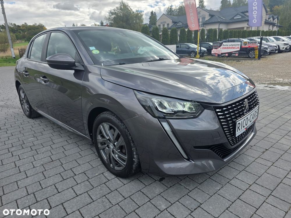 Peugeot 208 - 5
