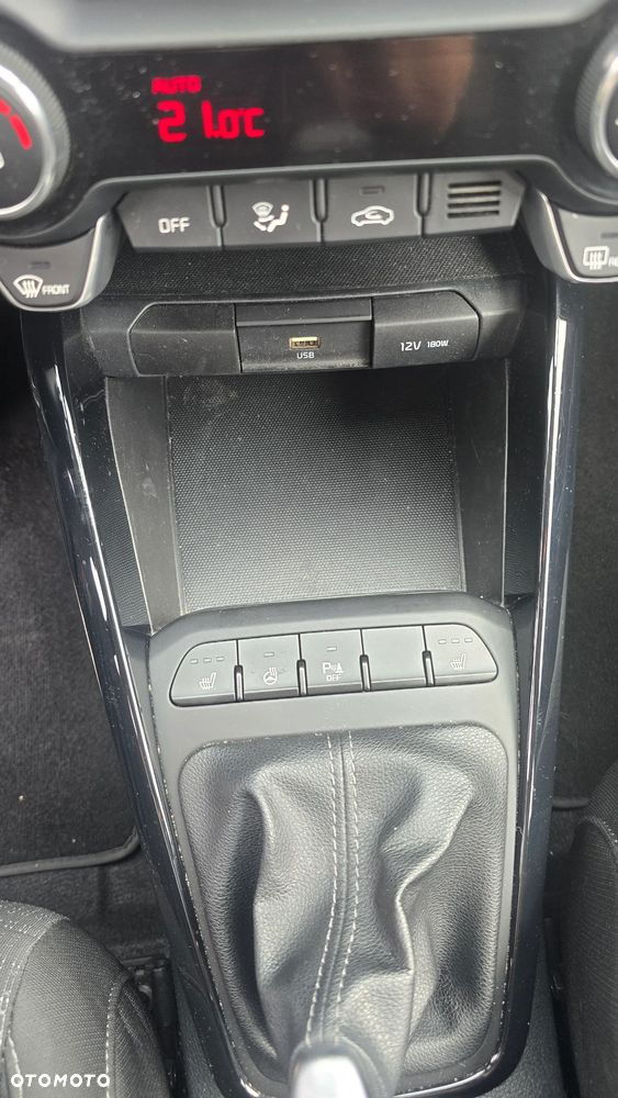 Kia Stonic 1.0 T-GDI Business Line - 13