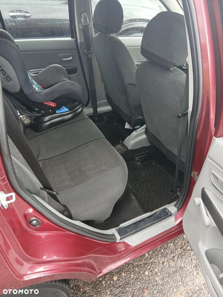 Mazda 2 - 11