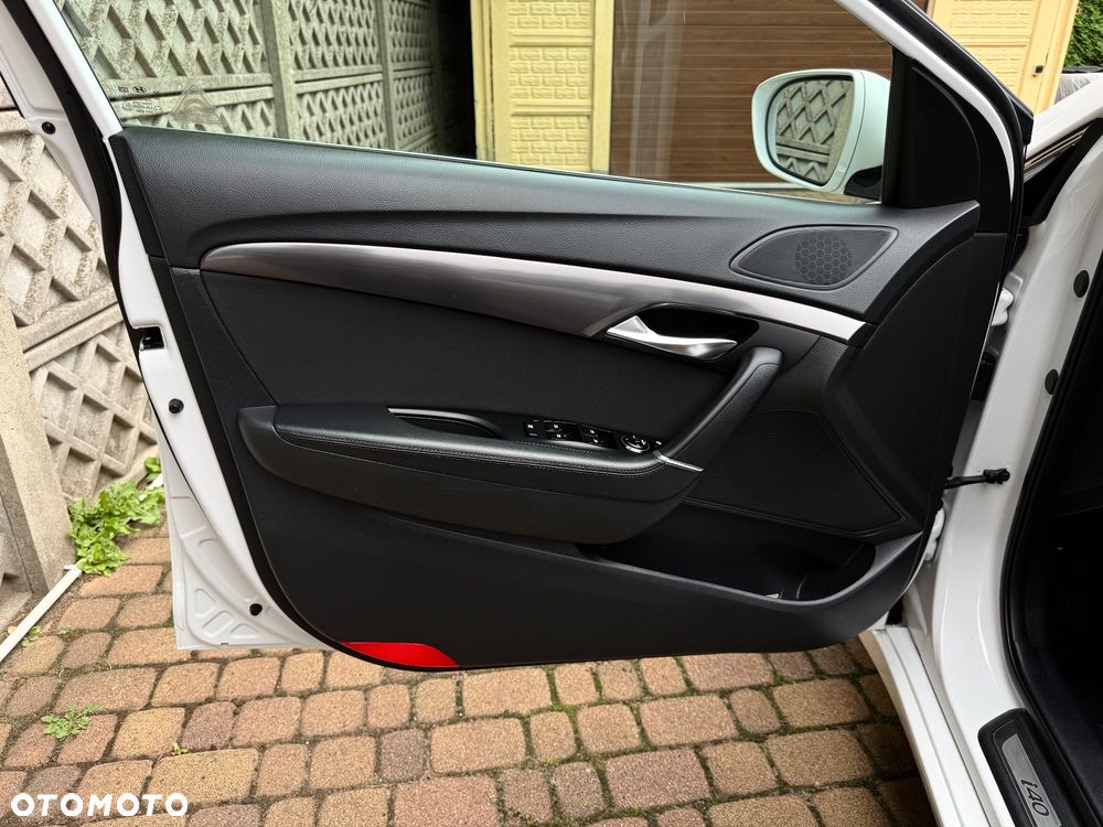 Hyundai i40 Kombi blue 1.6 Trend - 10
