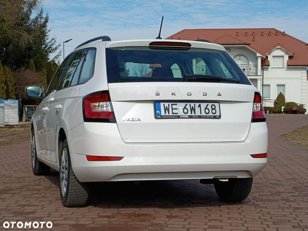 Skoda Fabia 1.0 TSI Ambition - 18