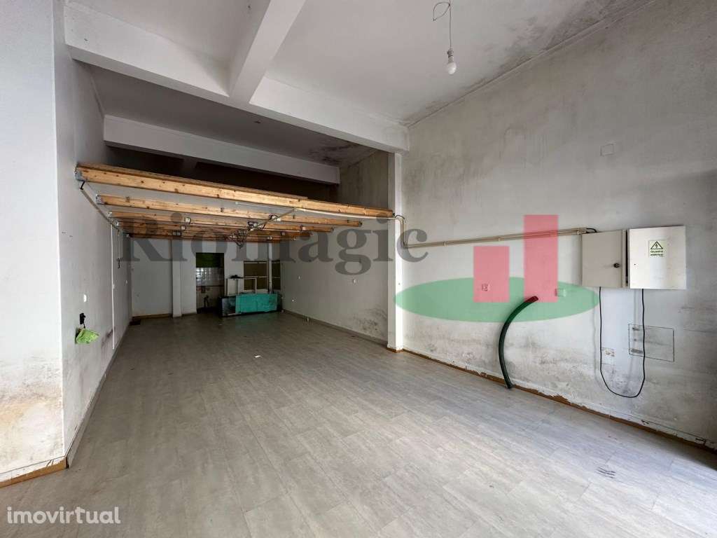 Loja ampla com WC em Loures - Grande imagem: 4/7