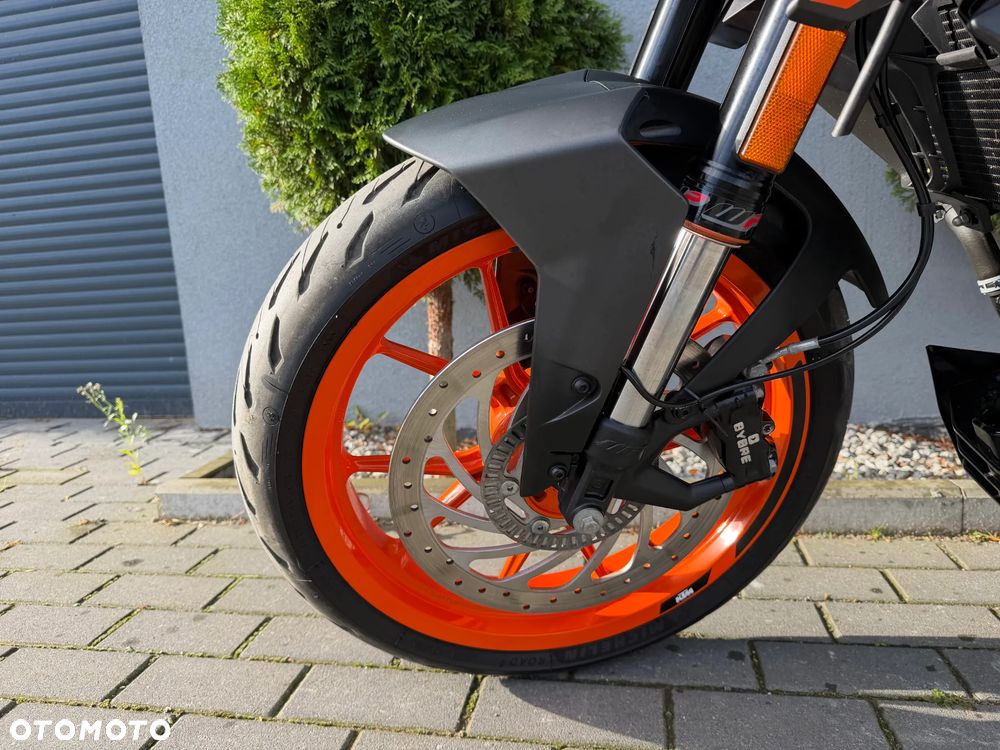 KTM Duke - 31