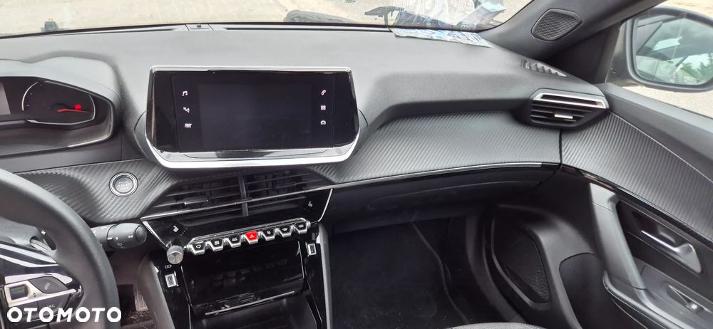 Peugeot 2008 1.2 PureTech Allure S&S EAT8 - 21