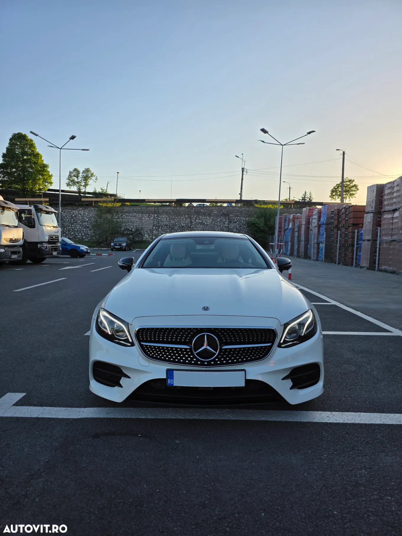 Mercedes-Benz E - 17
