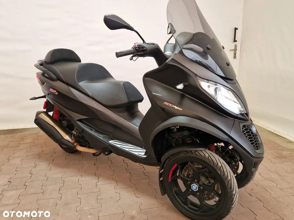 Piaggio MP-3 - 11