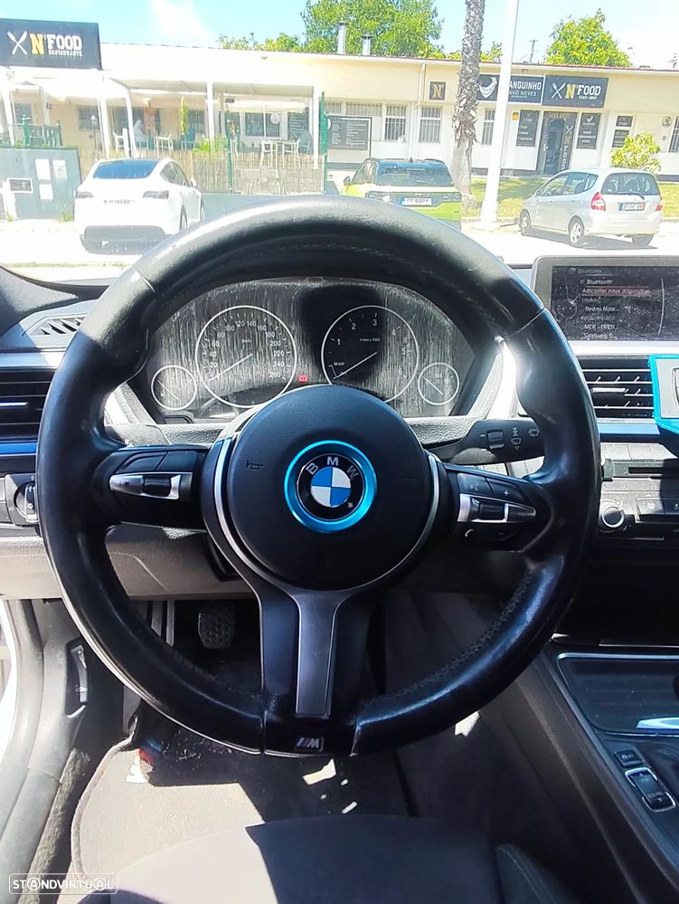 BMW 318 d M Sport - 14