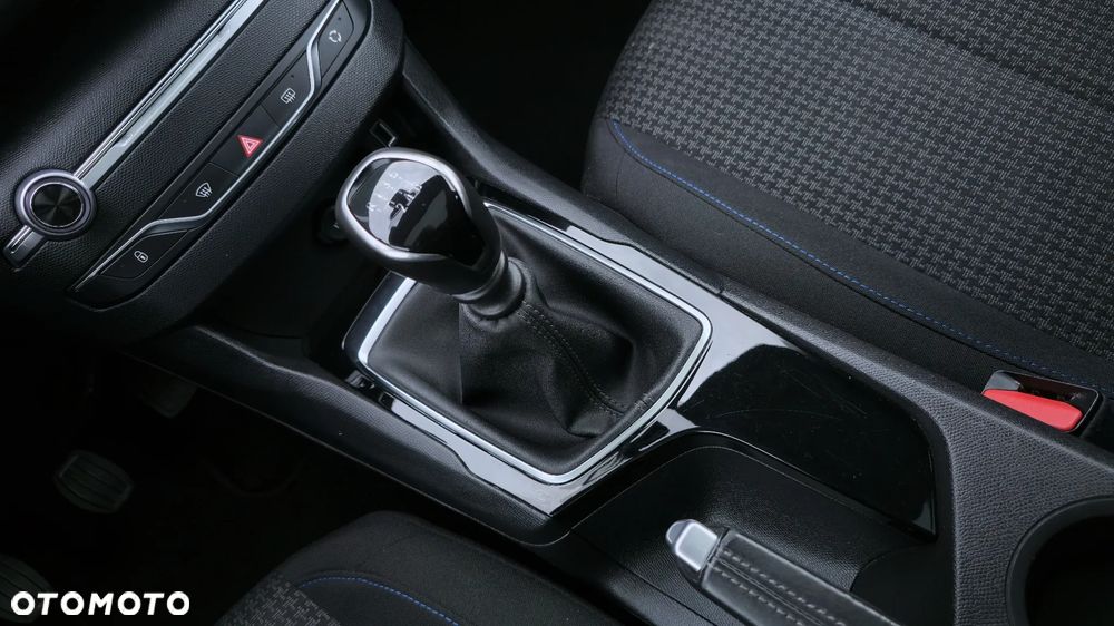 Peugeot 308 1.2 PureTech Active S&S - 25