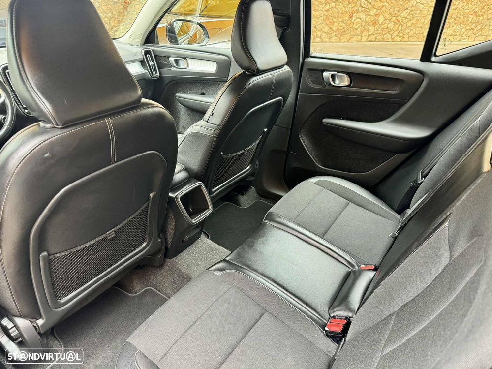 Volvo XC 40 2.0 D3 Momentum - 15