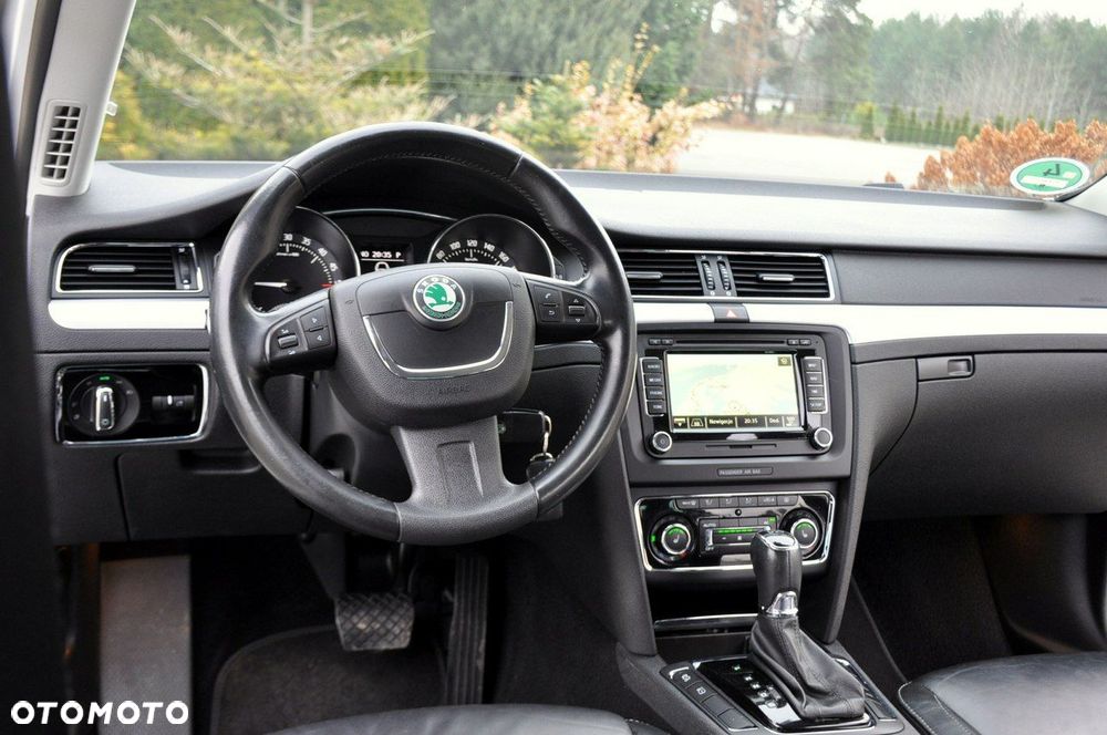 Skoda Superb - 32